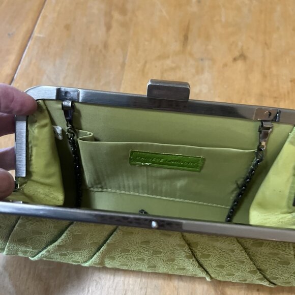 Chinese Laundry Purse Faux Green Leather Clutch Silver Chain strap & Hardware - Picture 9 of 11